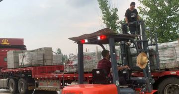 株洲 黄金麻冰裂纹，地铺石装车