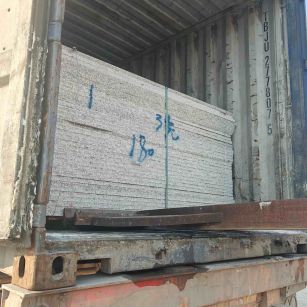 株洲 芝麻白花岗岩石材3.0公分光面毛板装柜出货