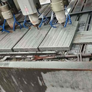 株洲 芝麻白花岗岩荔枝面盲道雕刻