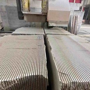 株洲 车间生产日常，黄金麻白麻花岗岩