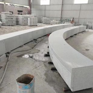 株洲芝麻白花岗岩石板材 园林光面弧形坐凳