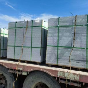 株洲 芝麻白花岗岩地铺石装车日常