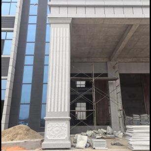 株洲 芝麻白光面花岗岩门楼大柱（罗马柱）配雕花底座