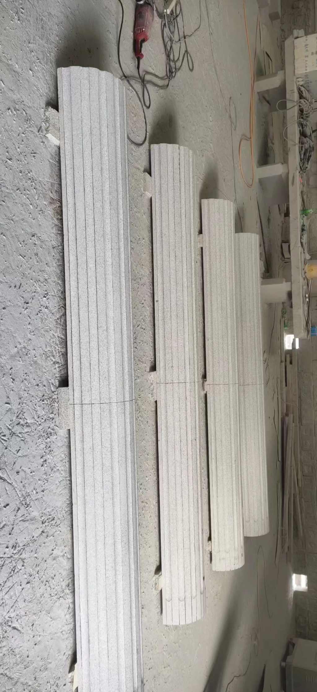 株洲 花岗岩厂家带你看白麻花岗岩门楼大柱柱皮