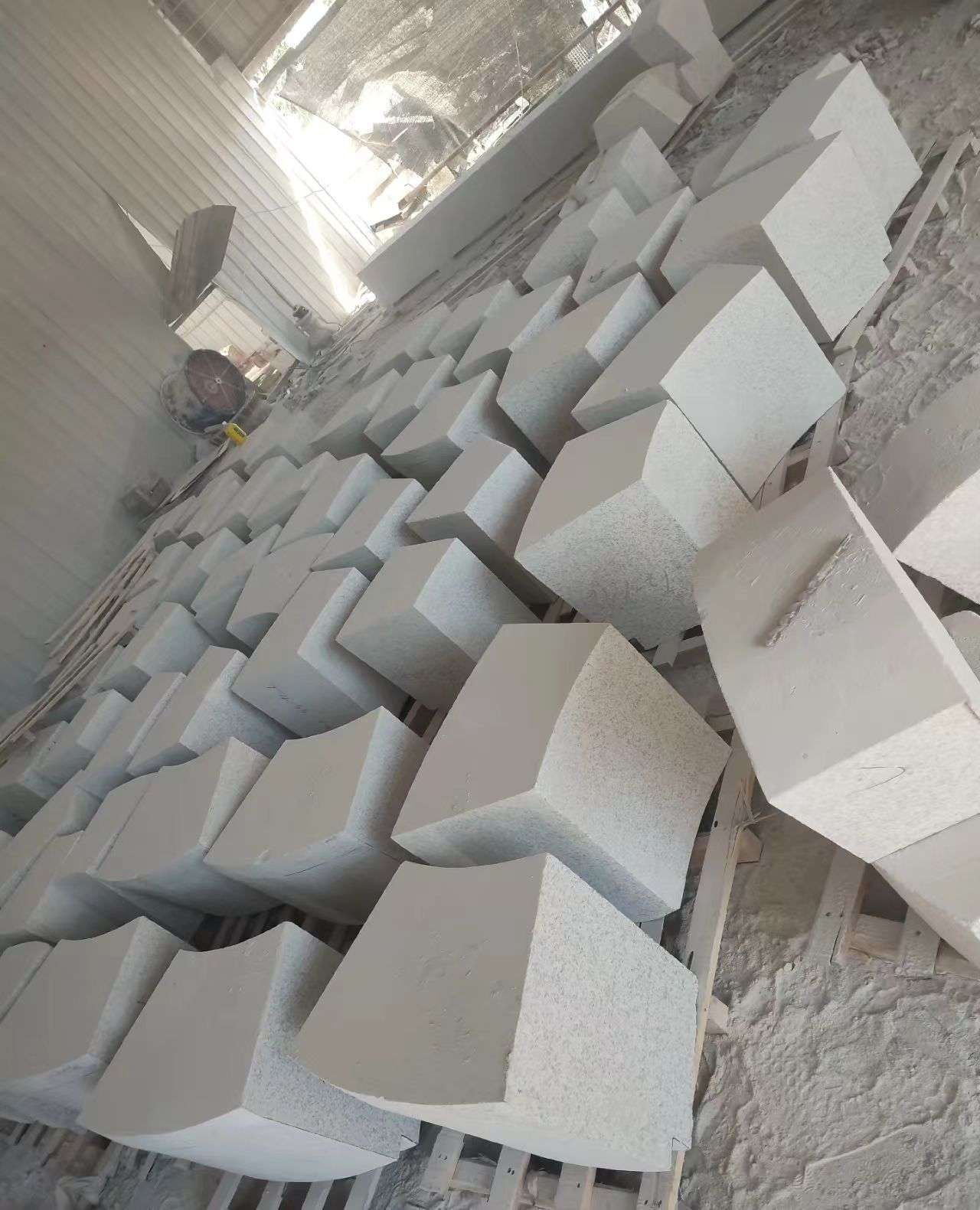 株洲 白麻花岗岩异形坐凳