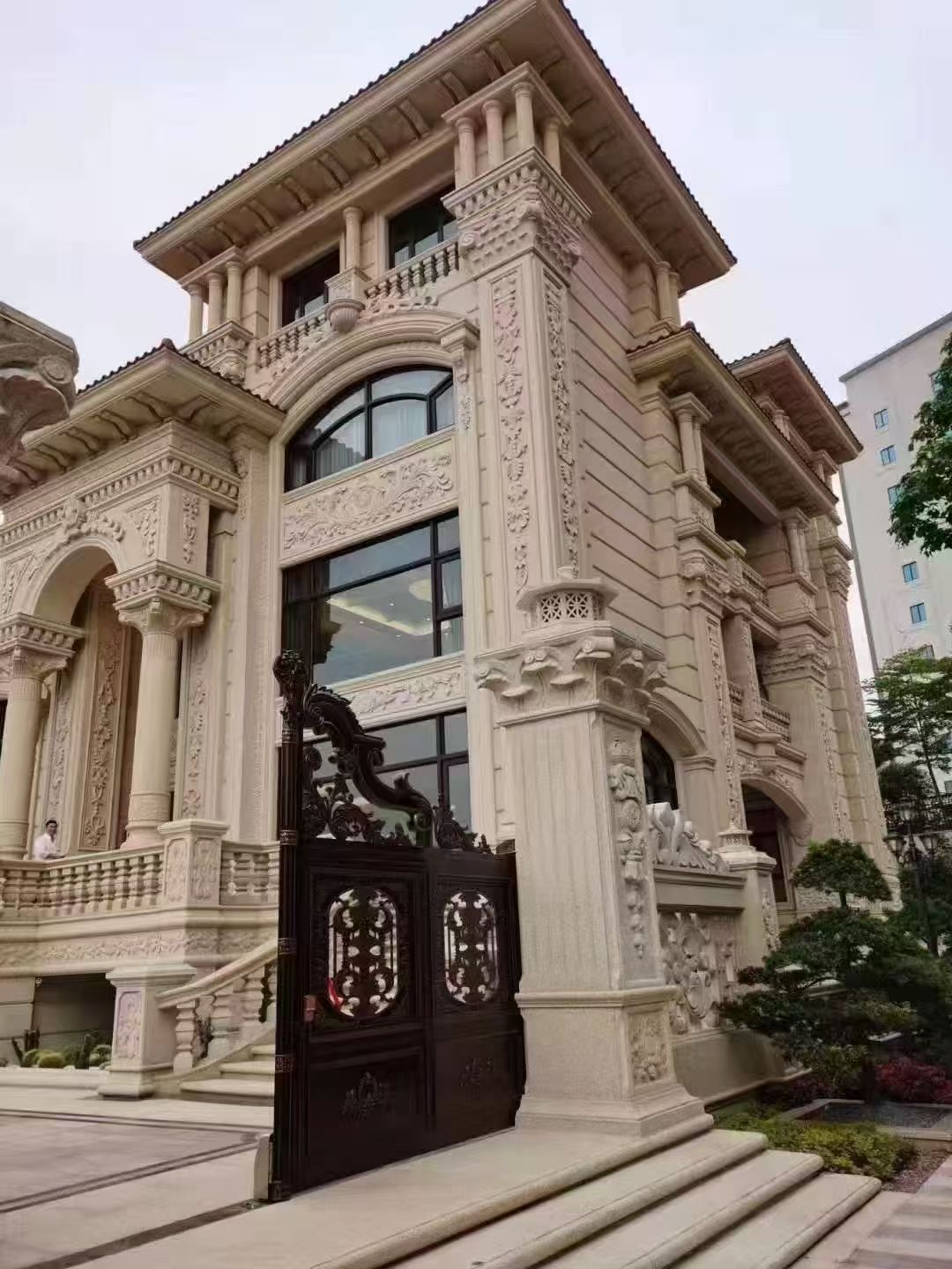 株洲 黄金麻花岗岩别墅外墙干挂效果展示