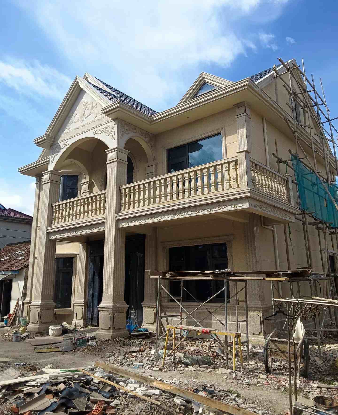 株洲 黄金麻花岗岩石材私人别墅雕花门楼柱阳台栏杆